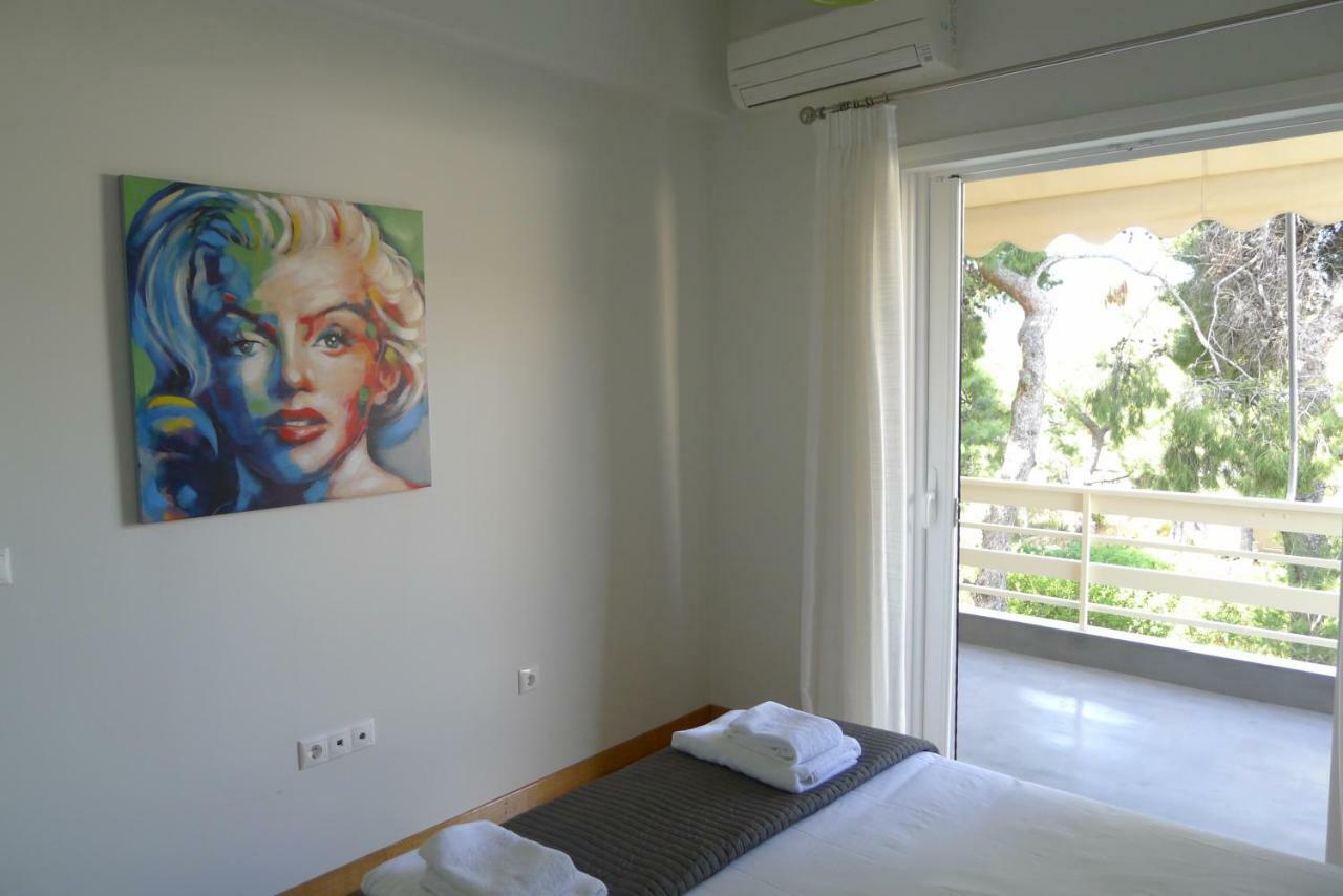 Deluxe Apartment In Vouliagmeni Athens Ngoại thất bức ảnh